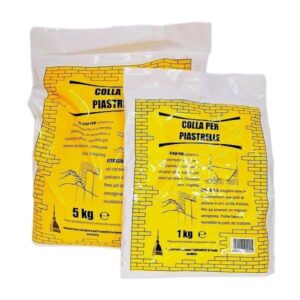 Colla per piastrelle in polvere; ideale per posare a pavimento e a parete piastrelle in ceramica e materiali affini.