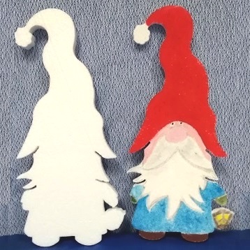 Sagoma Elfo di Babbo Natale in polistirolo bianco da colorare (La sagoma colorata presente nella foto funge esclusivamente da esempio)