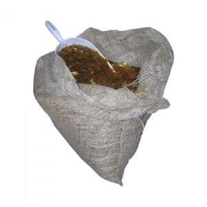 Gommalacca in scaglie, da sciogliere in alcool 94°o 99° per ottenere la vernice a tampone.