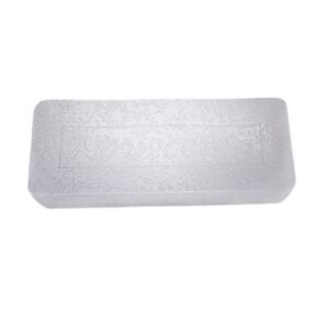 Paraffina; cera bianca ottenuta dal petrolio, disponibile in tavolette da 94 gr oppure sfusa, partendo da un minimo di 3 hg.