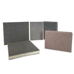 Spugnette e "saponette" abrasive per ferro, legno e plastica. Disponibili in diverse grane