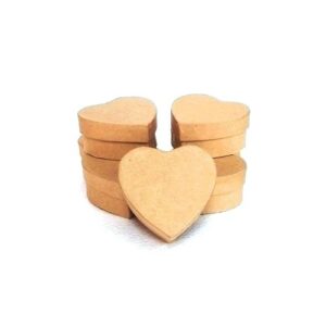 scatolina in cartone a forma di cuore, misura cm 6,5x6,5x3h.